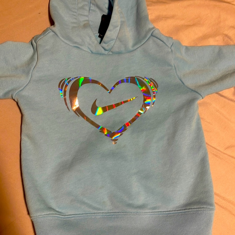Super cute Nike girl hoodie.